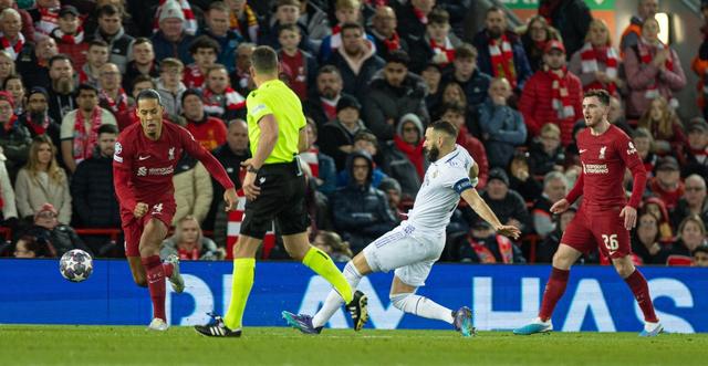 比萨1-0克雷莫内塞，伊德里萨-图雷一击制胜（伊德里萨-图雷建功，比萨1-0小胜克雷莫内塞）