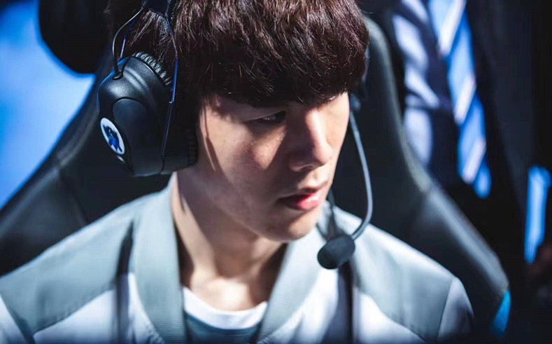 KPL已进入火拼阶段，一场比赛两家欢喜一家愁