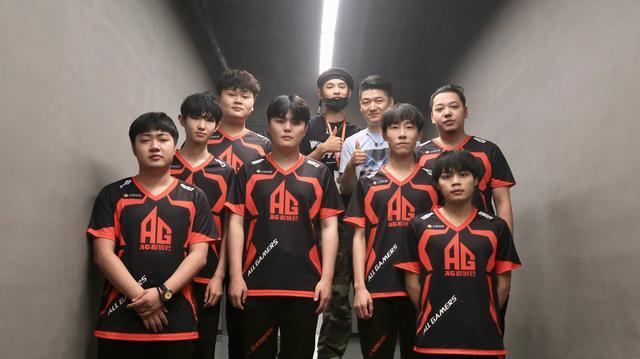 Astralis 对阵 aurora ， Legacy 对抗 FlyQuest 在 PGL Masters Bucharest 2025