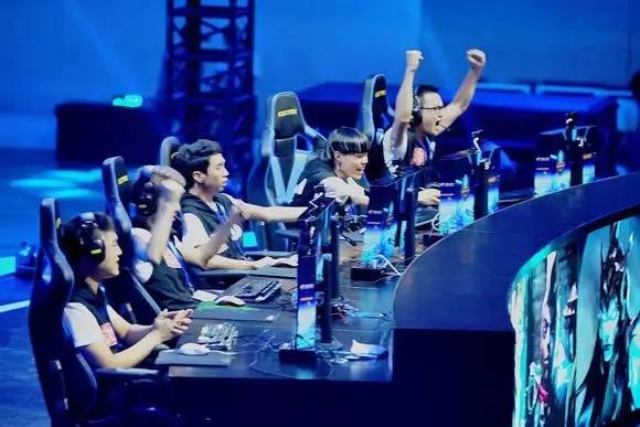 外媒评2022世界赛中单排名Top5：Scout 小虎 Yagao跻身前四